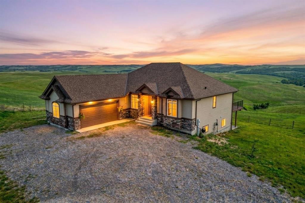 Picture for 196096 144 Street W