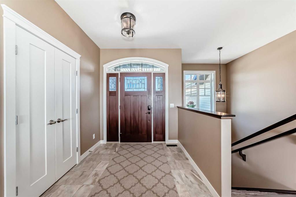 Picture for 196096 144 Street W