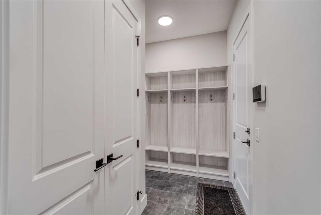 Picture for 111 Aspen Summit Boulevard SW