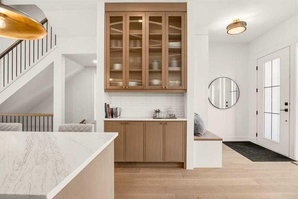 Picture for 2533 2 Avenue NW