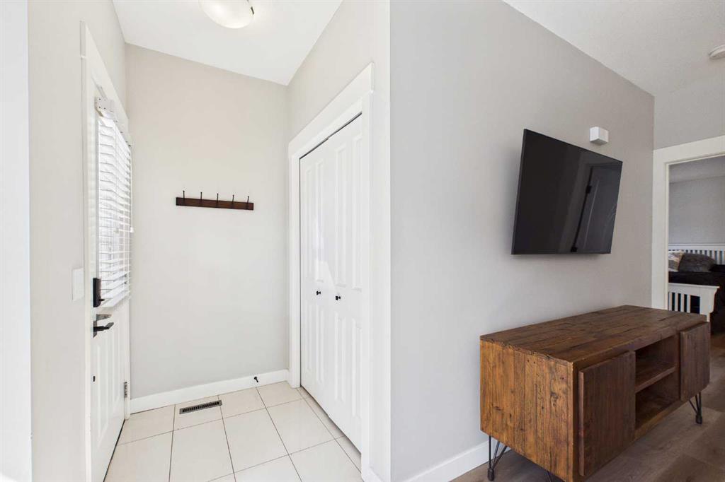 Picture for 1, 67 West Coach Manor SW