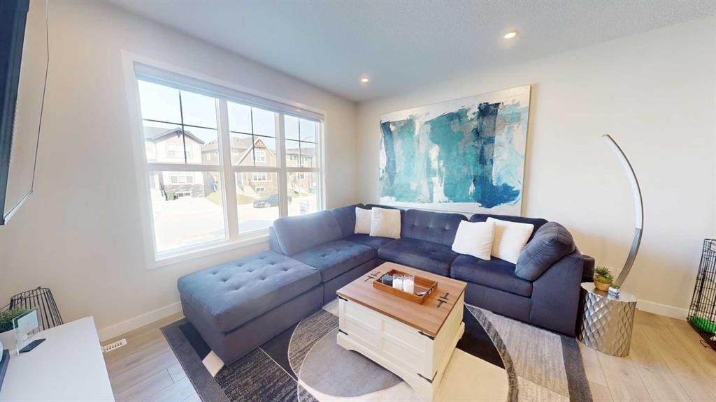 Picture for 115 Magnolia Drive SE