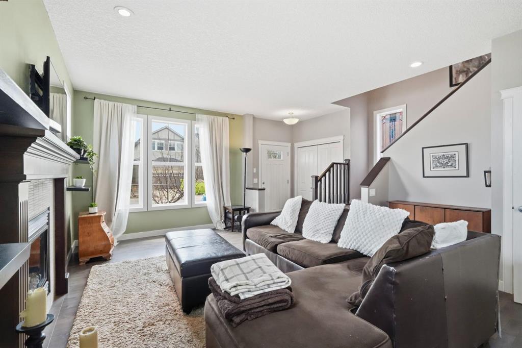 Picture for 42 Sage Hill Green NW