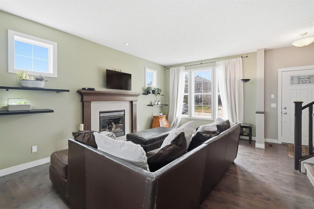 Picture for 42 Sage Hill Green NW