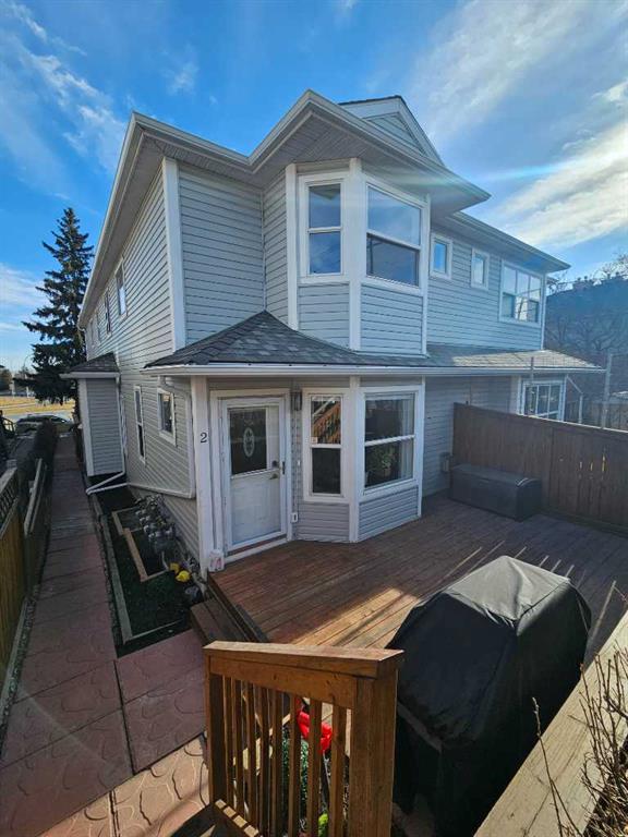 Picture for 2, 2013 24 Street SW