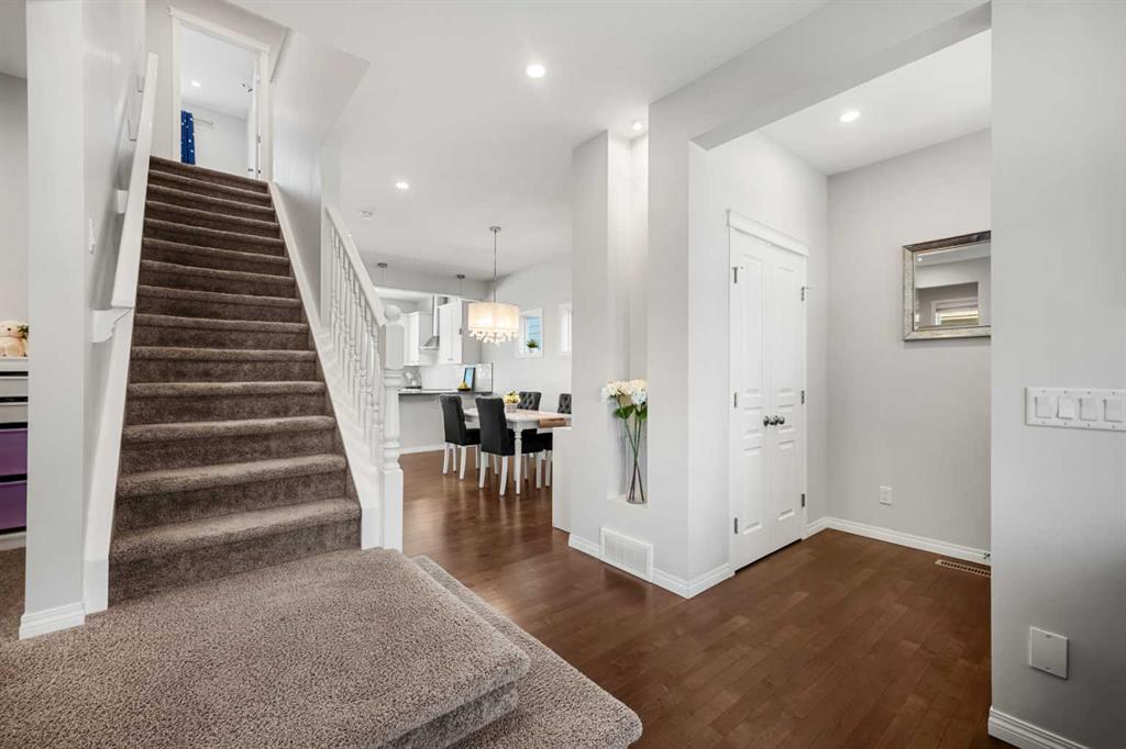 Picture for 393 Marquis Heights SE