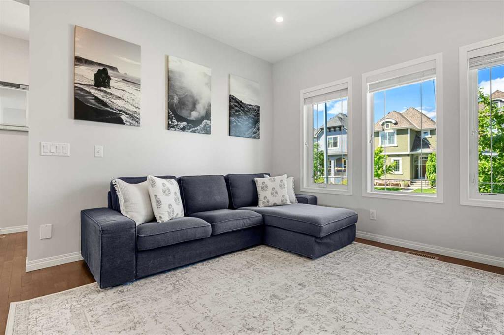 Picture for 393 Marquis Heights SE