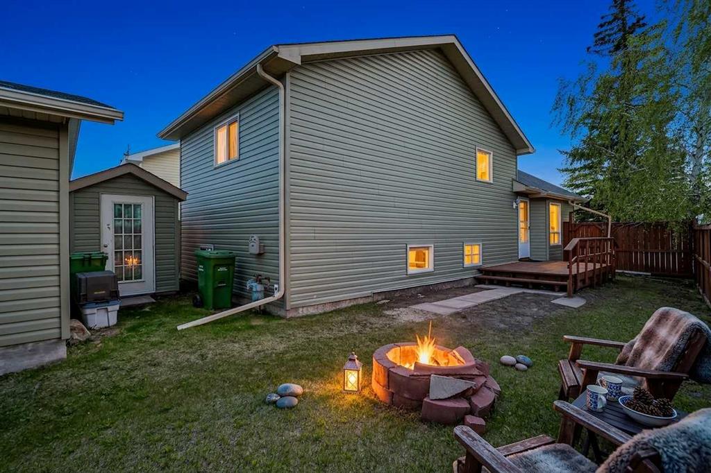 Picture for 18 Martinview Crescent NE