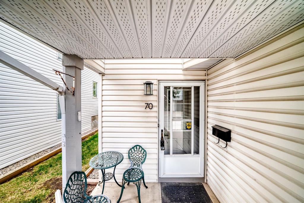 Picture for 70 Kingsland Villas SW