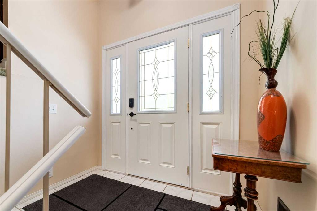 Picture for 216 Cannington Place SW