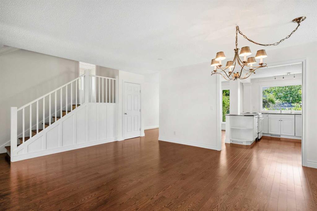Picture for 452 PARKRIDGE Rise SE