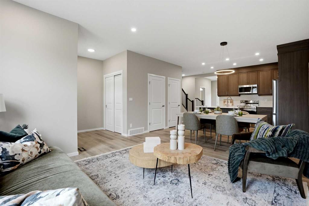 Picture for 130 Carringwood Terrace NW