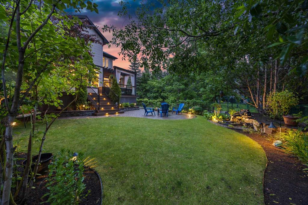 Picture for 15 Douglas Glen Heights SE