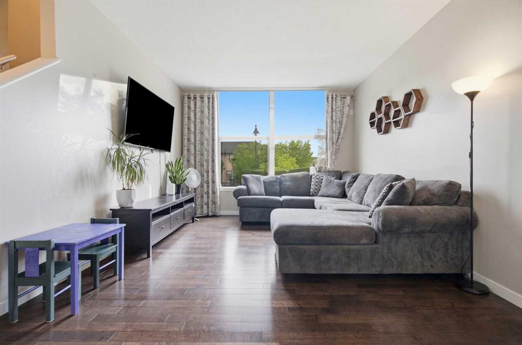 Picture for 1103, 10 Auburn Bay Avenue SE