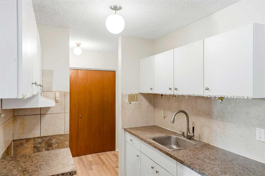 Picture for 207, 6464 Travois Crescent NW