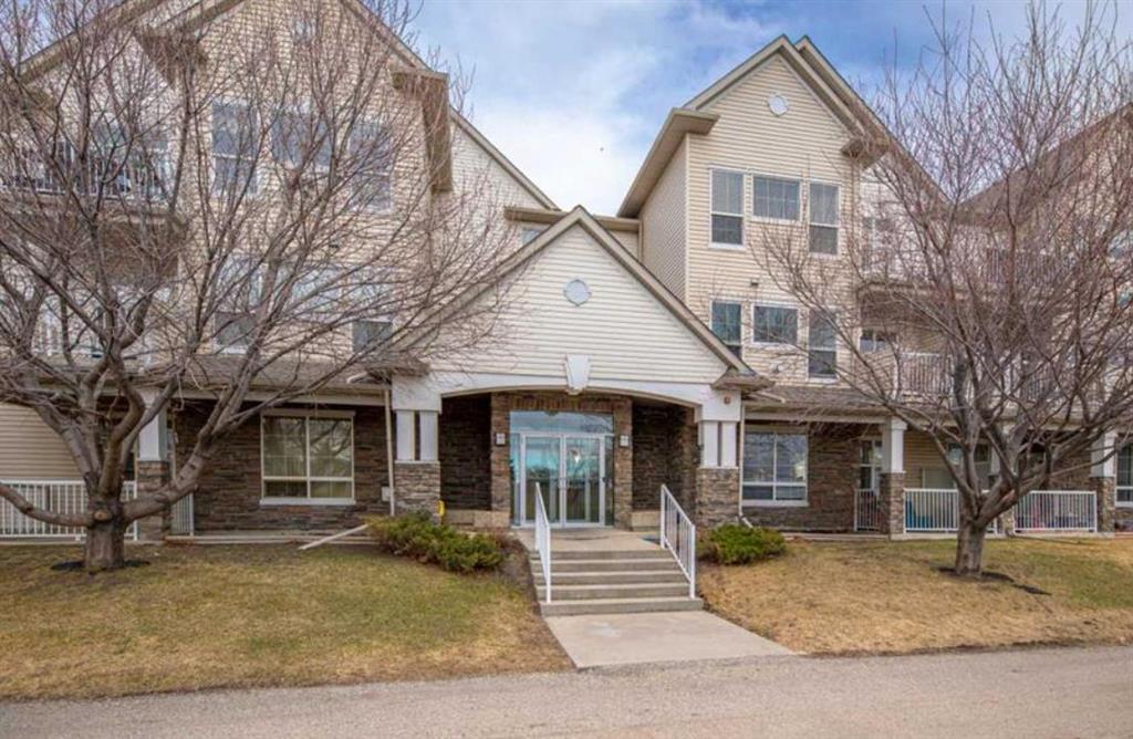 Picture for 101, 1000 Applevillage Court SE