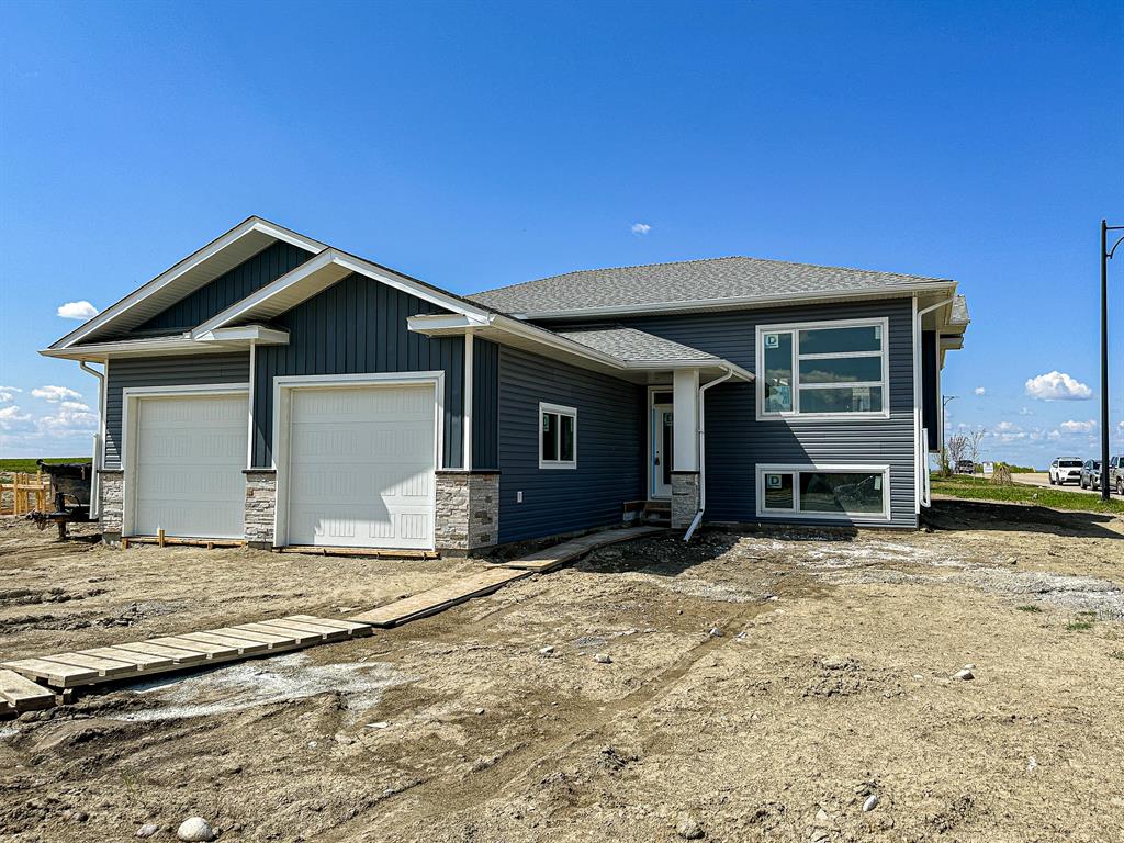      2 Williams Avenue , Olds, 0226   ,T4H 0G1 ;  Listing Number: MLS A1204995