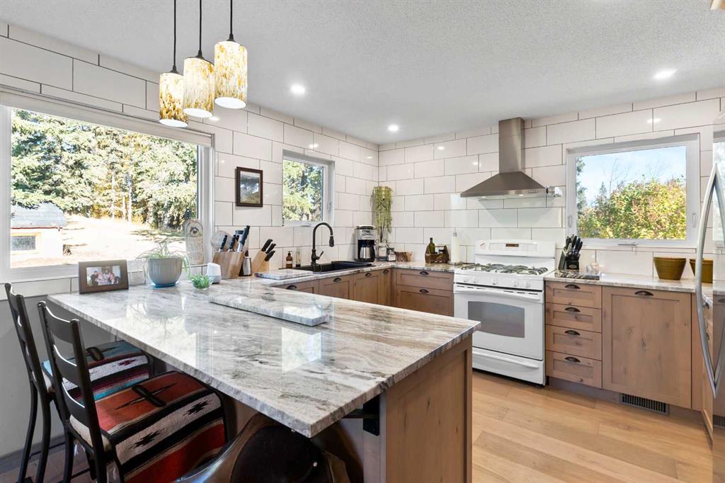 Picture for 2168 Hwy 587  # 10  