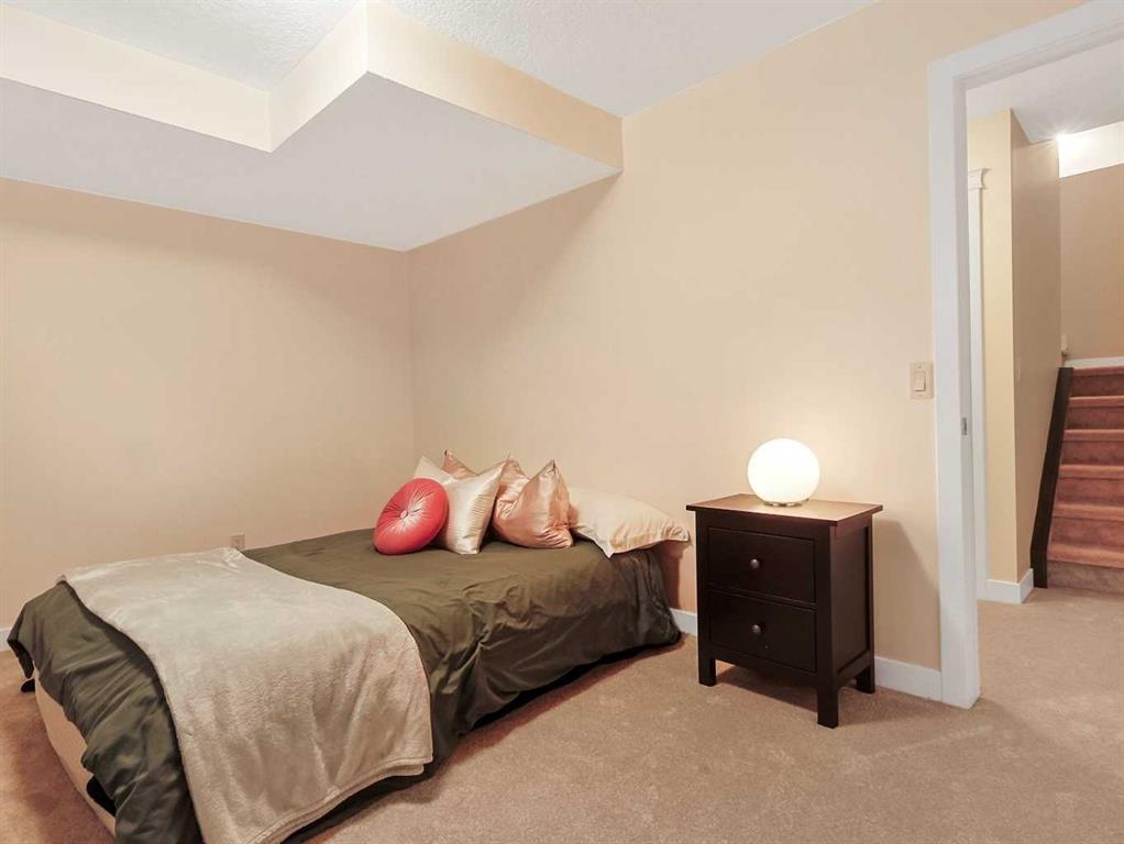 Picture for 50 Elgin Meadows Green SE https://www.cirrealty.ca/reb/creb/95/A2266095_35.jpg