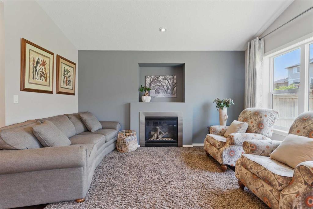 Picture for 19 Sage Bank Road NW