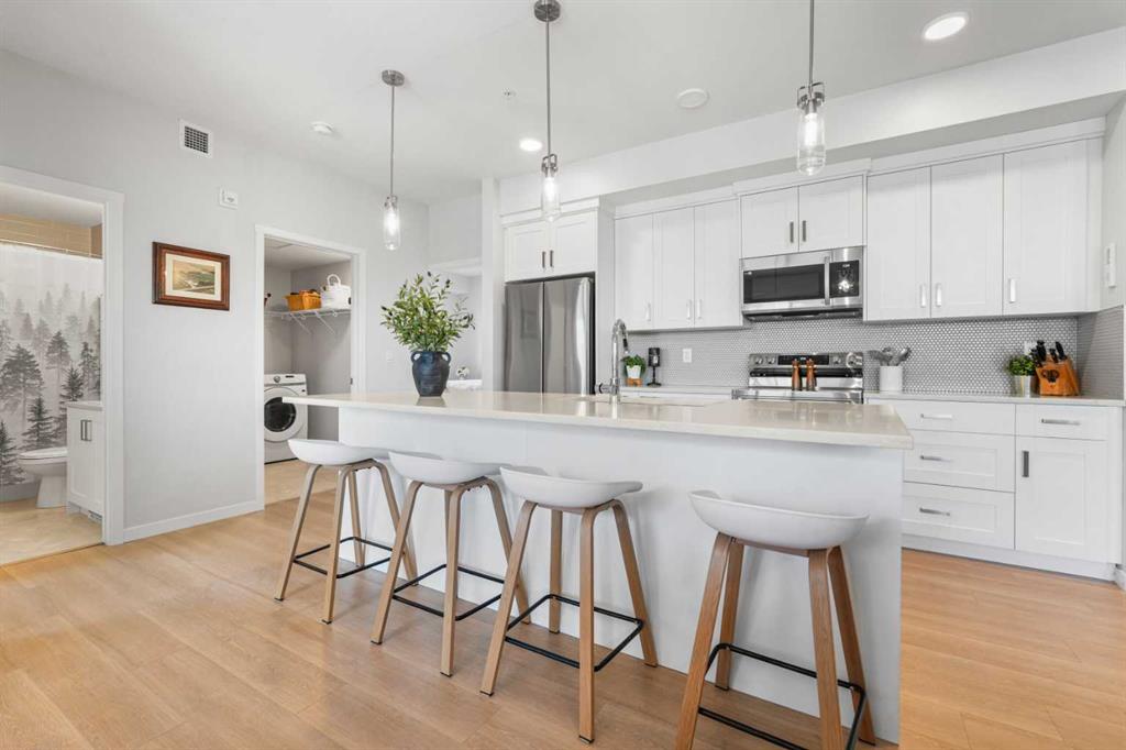 Picture for 1203, 42 Cranbrook Gardens SE