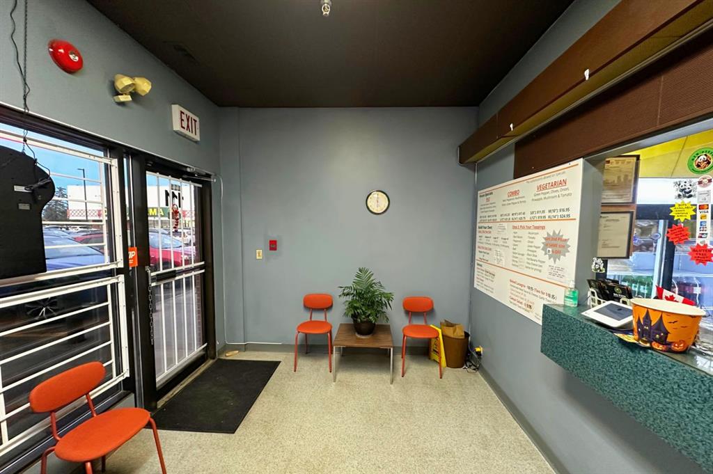 Picture for 123 Anywhere Street NE