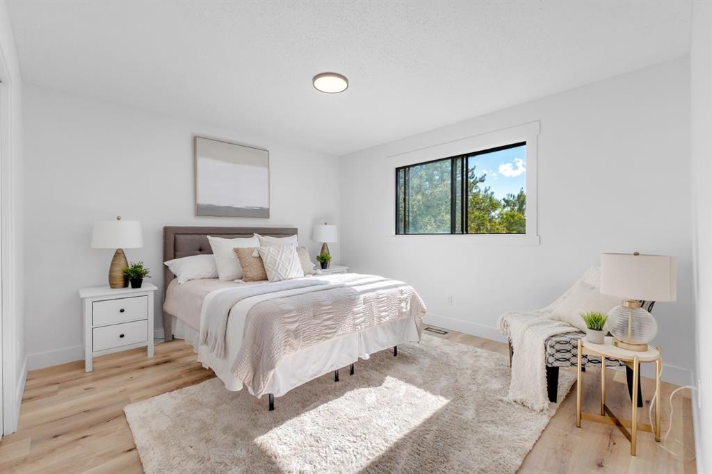 Picture for 208 Cedarille Green SW