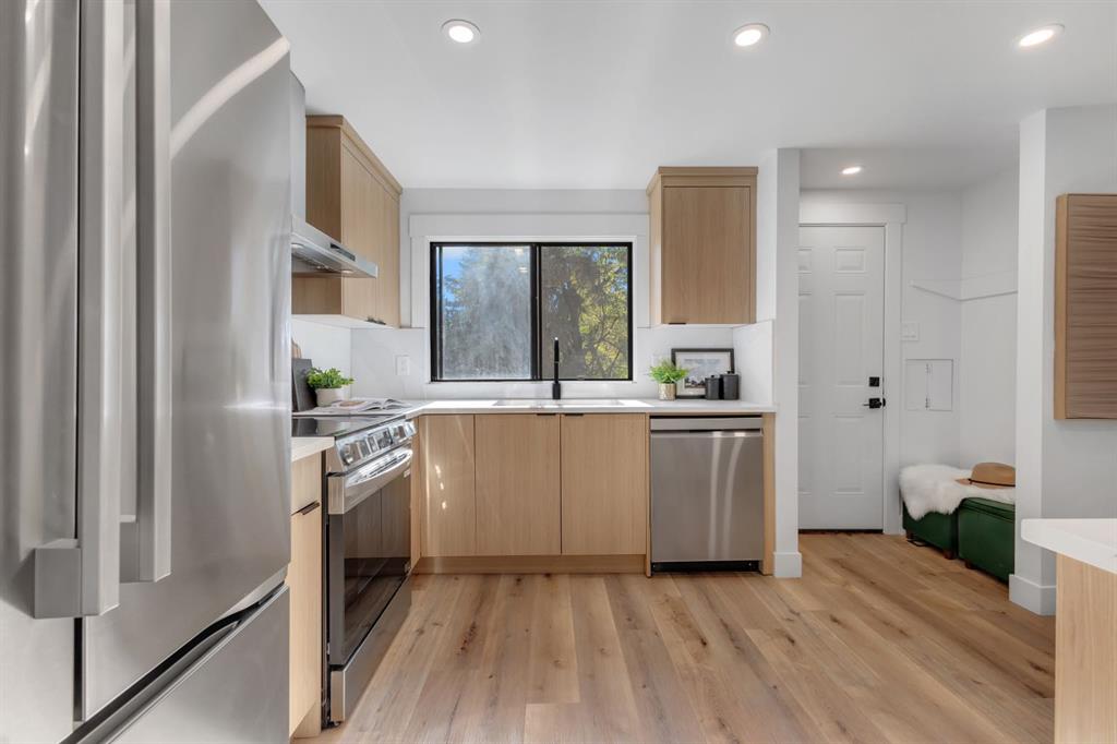 Picture for 208 Cedarille Green SW