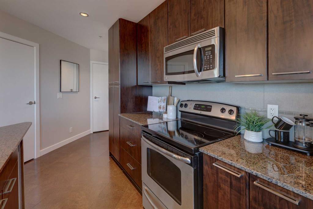 Picture for 605, 220 12 Avenue SE