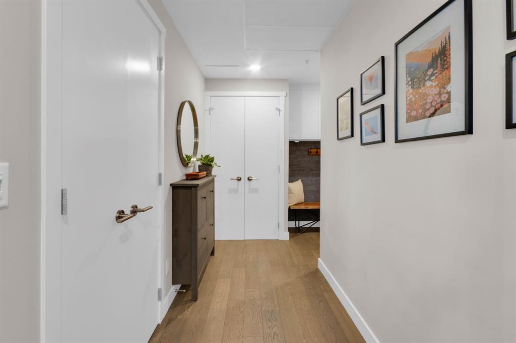 Picture for 404, 88 9 Street NE