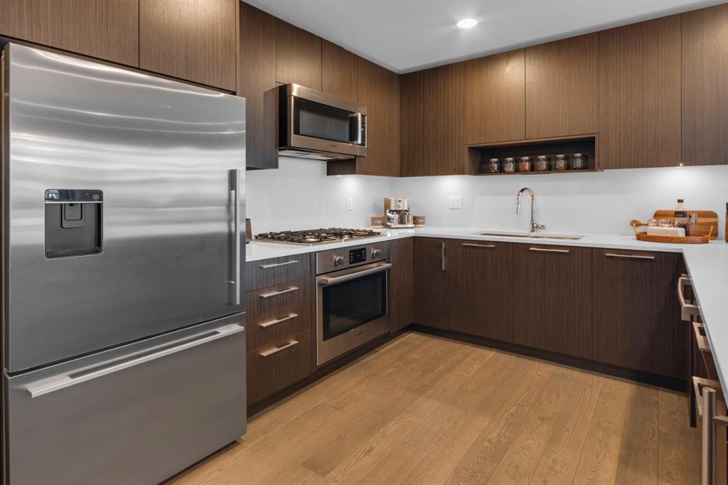 Picture for 404, 88 9 Street NE