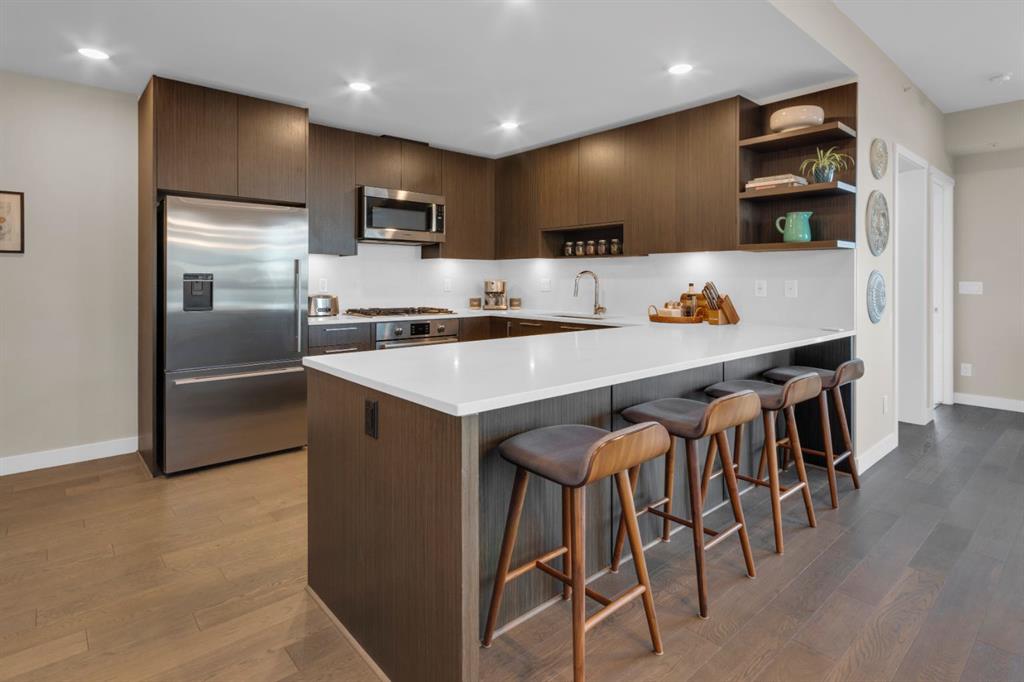 Picture for 404, 88 9 Street NE