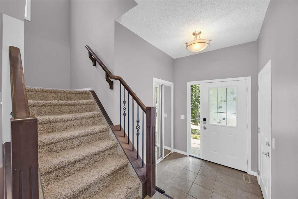 Picture for 126 Windstone Avenue SW