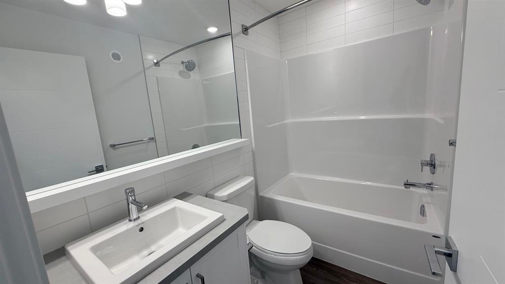 Picture for 606, 437 Alpine Avenue SW