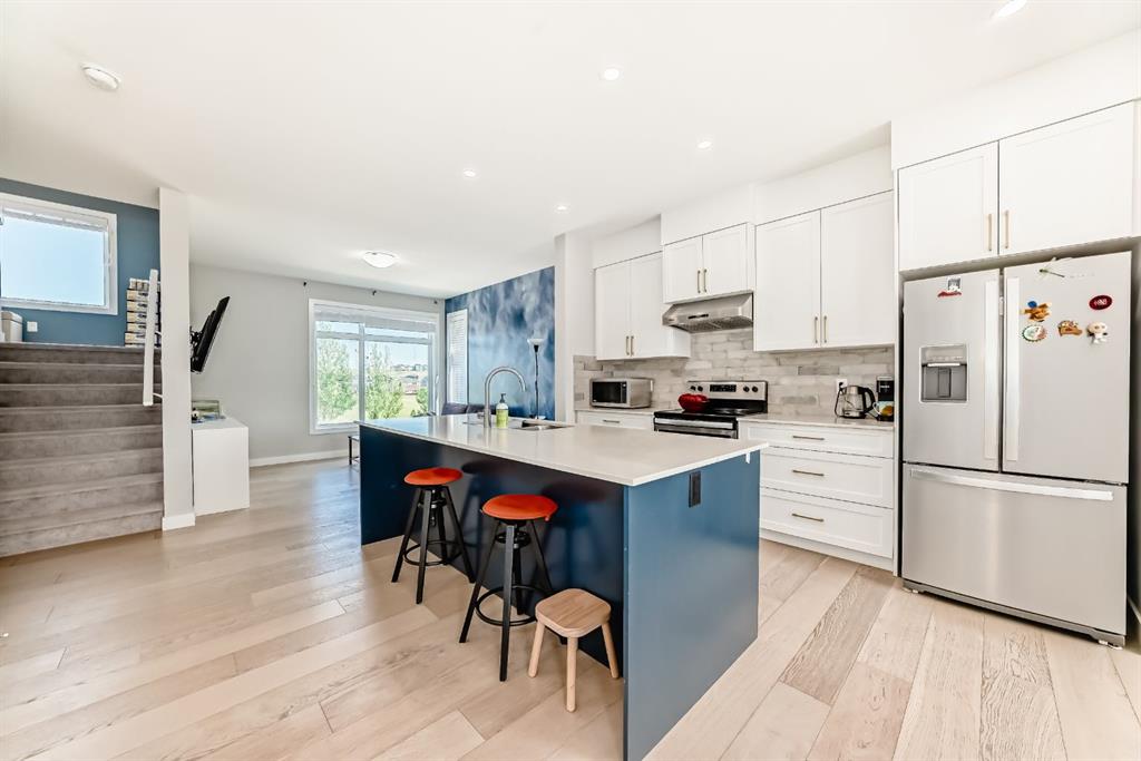 Picture for 2941 136 Avenue NW