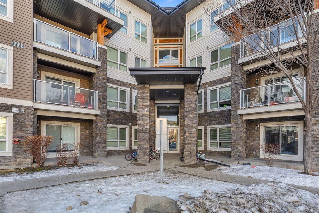 Picture for 4407, 240 Skyview Ranch Road NE