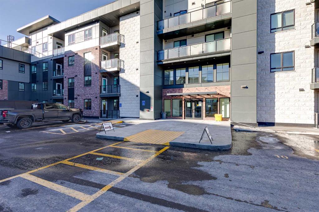 Picture for 2203, 520 Reynolds Avenue SW