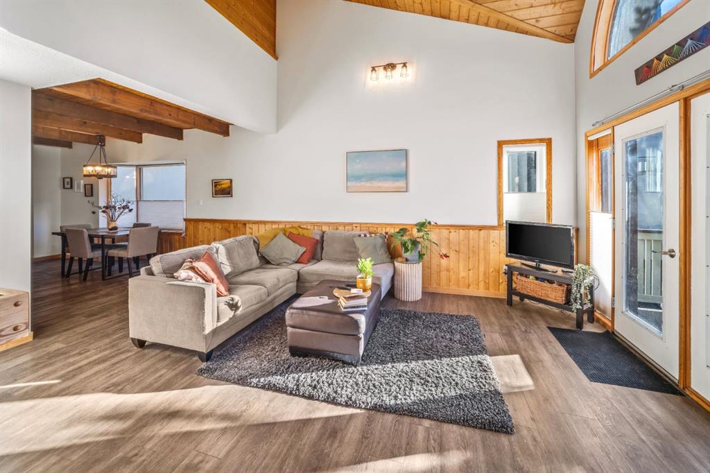 Picture for 3, 809 5th Street 