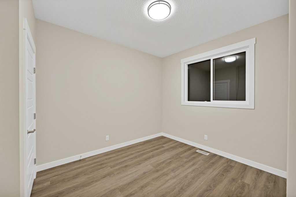 Picture for 77 Corner Glen Road NE