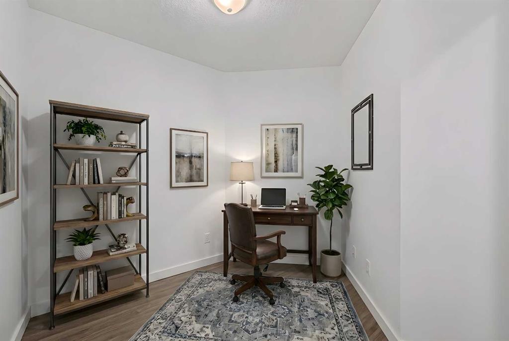 Picture for 2319, 950 Arbour Lake Road NW