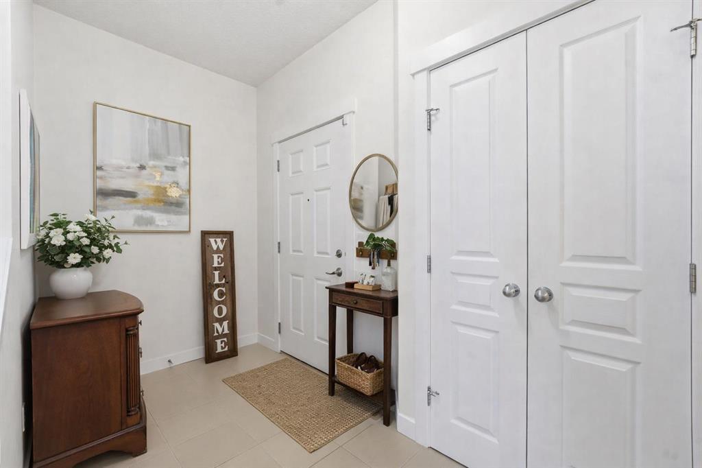 Picture for 79 Cranford Green SE