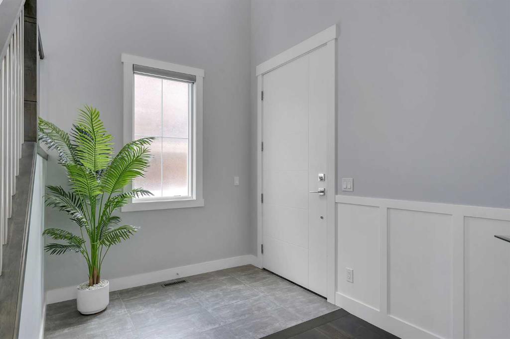 Picture for 7 Waterford Heights 