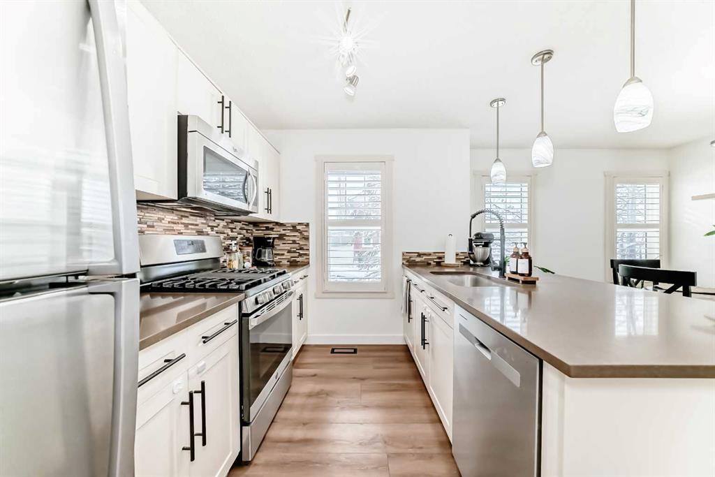 Picture for 45 Silverado Drive SW