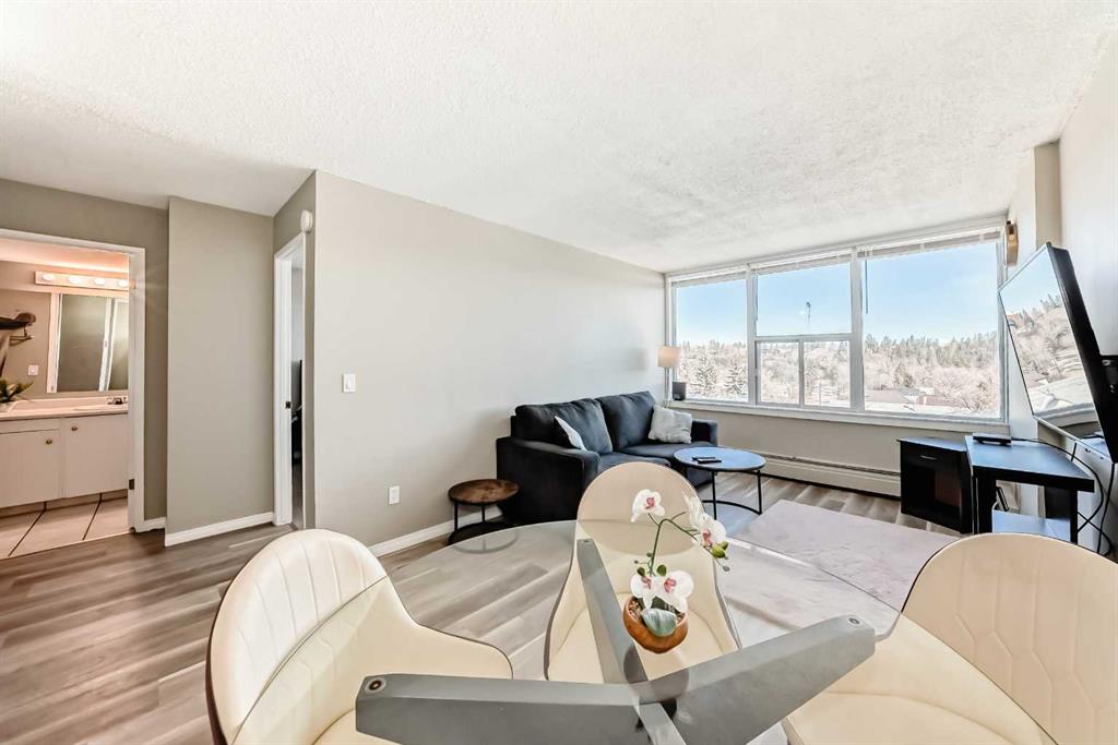 Picture for 507, 4820 47 Avenue 