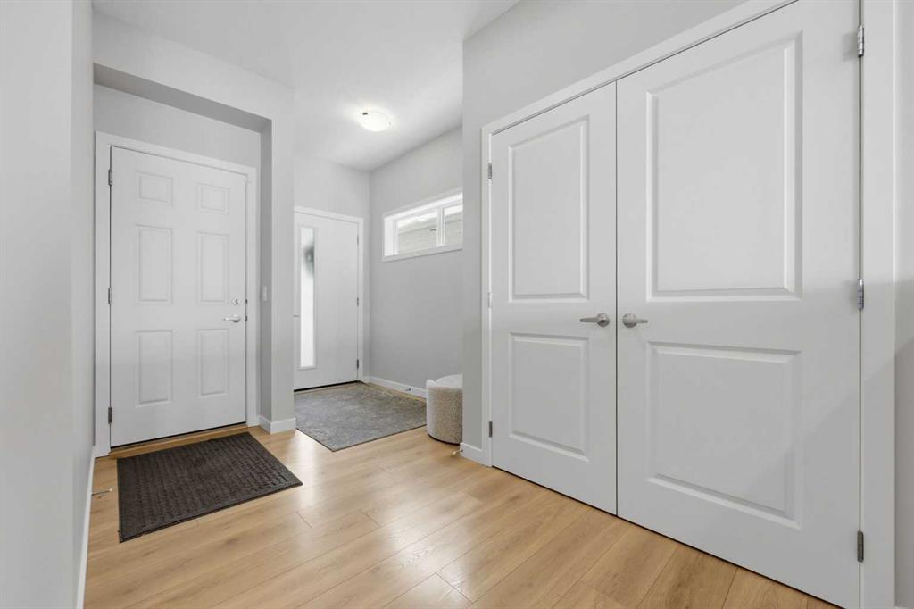 Picture for 305 Carringsby Way NW