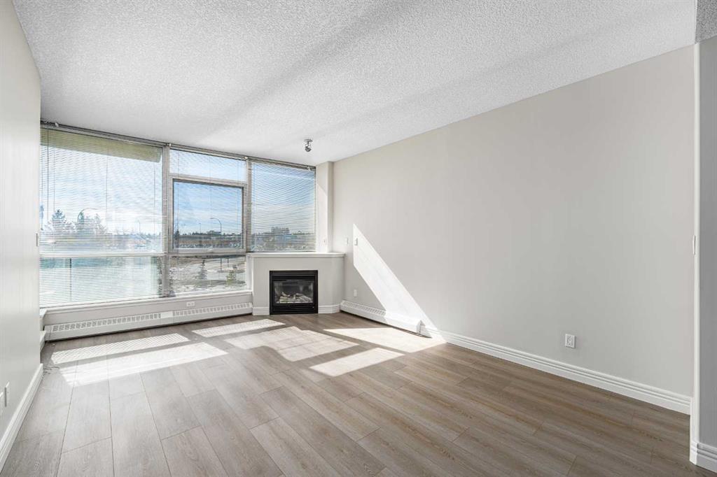 Picture for 304, 55 Spruce Place SW