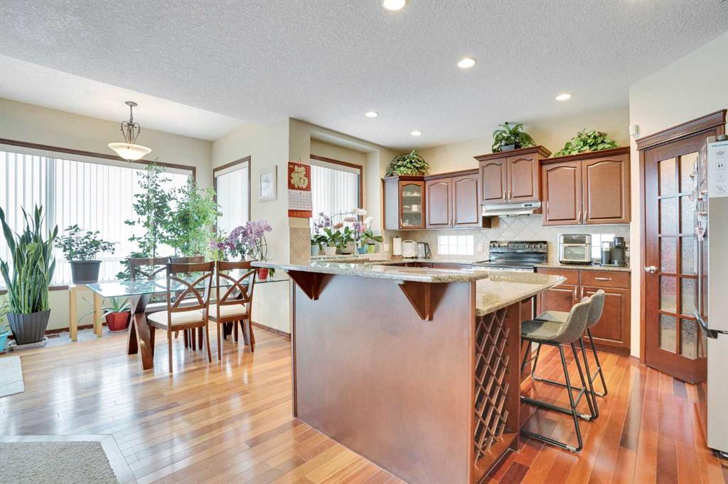 Picture for 160 Tremblant Way SW