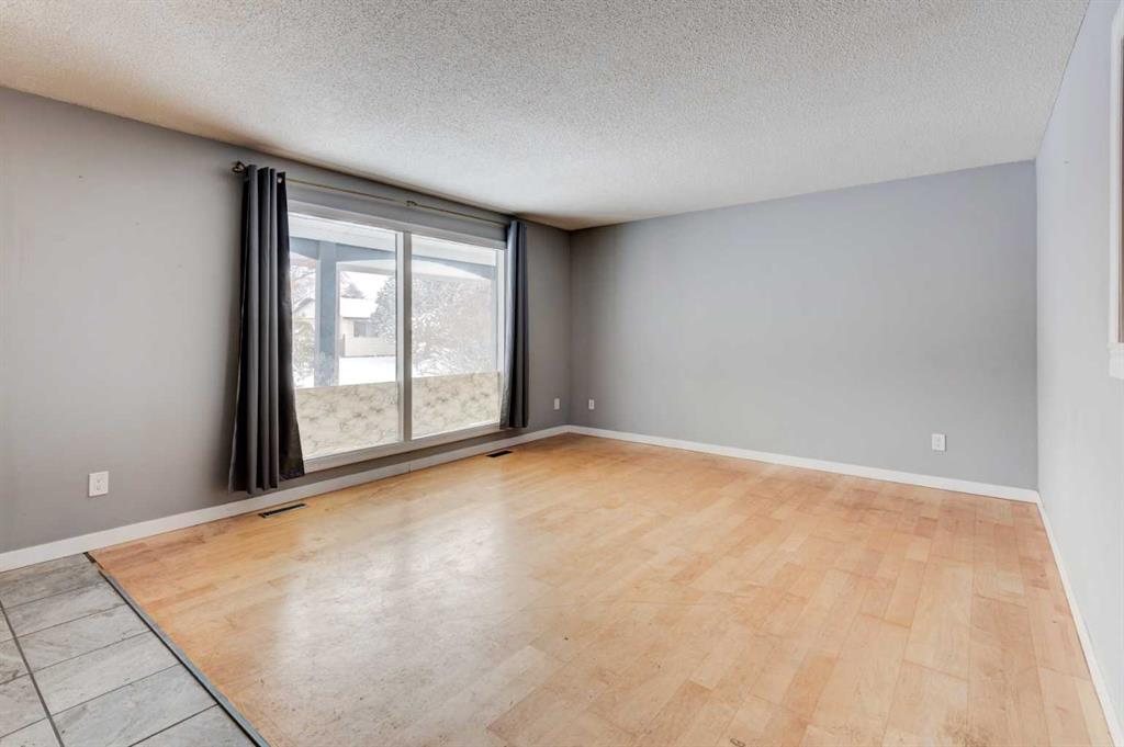 Picture for 1071 Maitland Drive NE