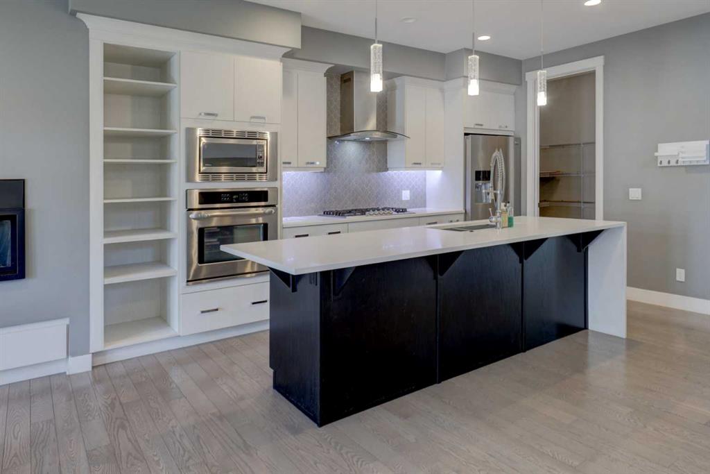 Picture for 624 20 Avenue NW