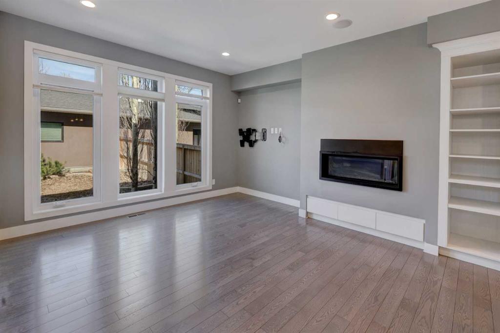 Picture for 624 20 Avenue NW